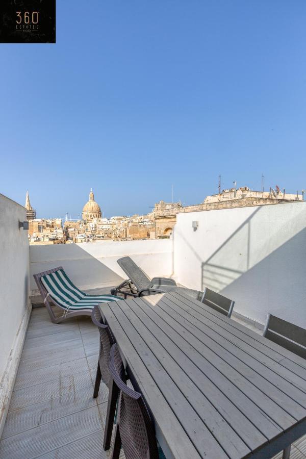 Mesmerising Views For A 2Br Apt In The Capital By 360 Estates Valletta Bagian luar foto