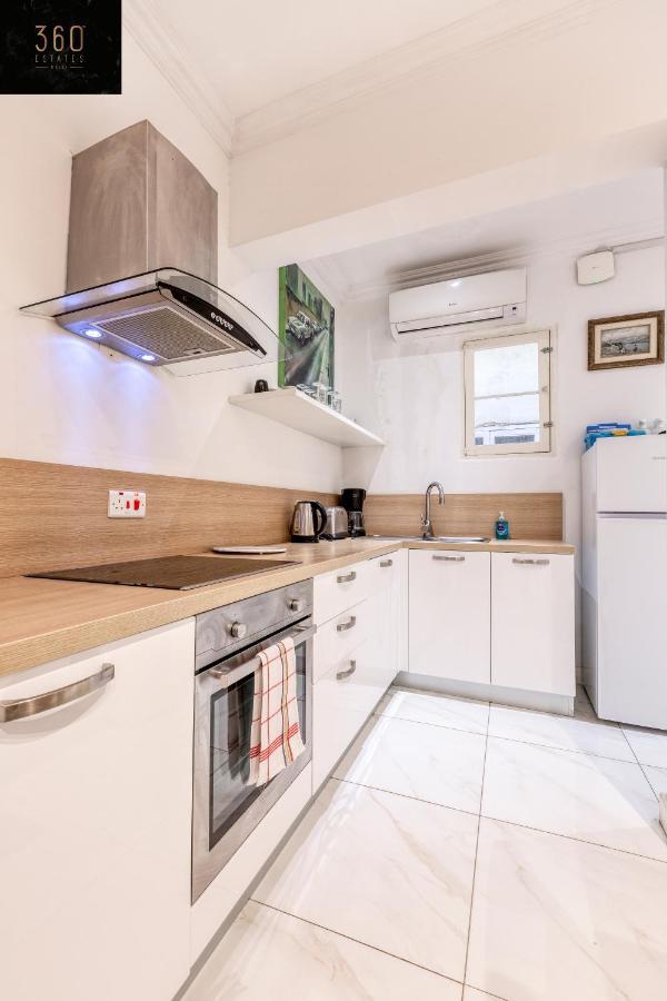 Mesmerising Views For A 2Br Apt In The Capital By 360 Estates Valletta Bagian luar foto