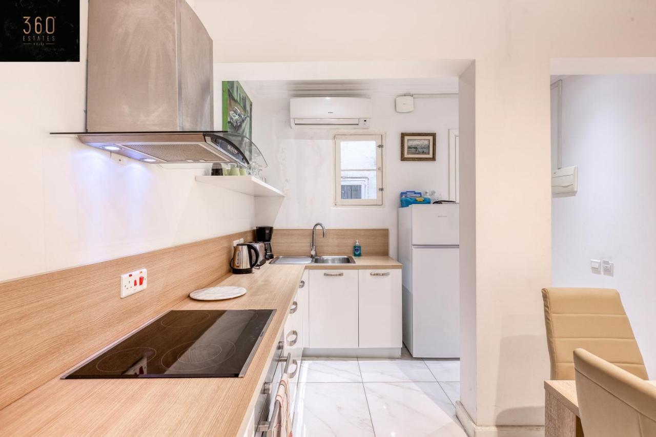 Mesmerising Views For A 2Br Apt In The Capital By 360 Estates Valletta Bagian luar foto