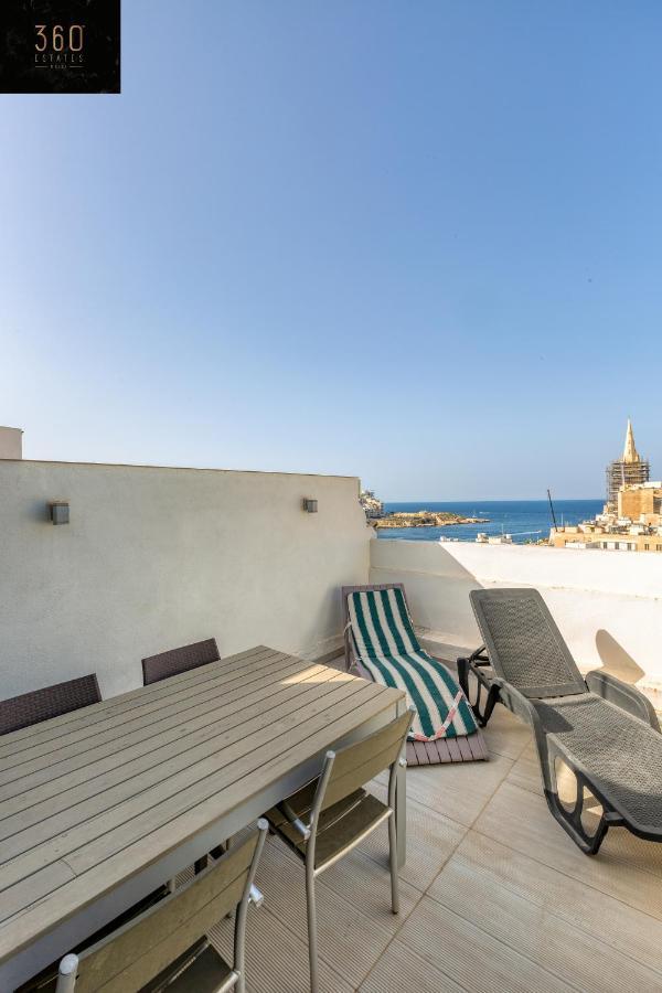 Mesmerising Views For A 2Br Apt In The Capital By 360 Estates Valletta Bagian luar foto