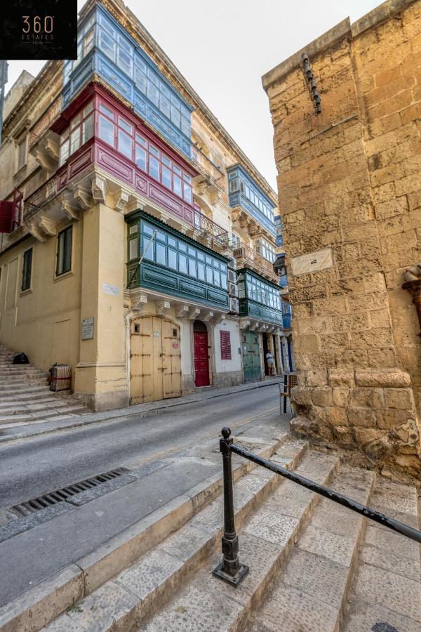 Mesmerising Views For A 2Br Apt In The Capital By 360 Estates Valletta Bagian luar foto